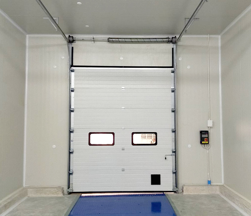 ประตูโหลดสินค้า